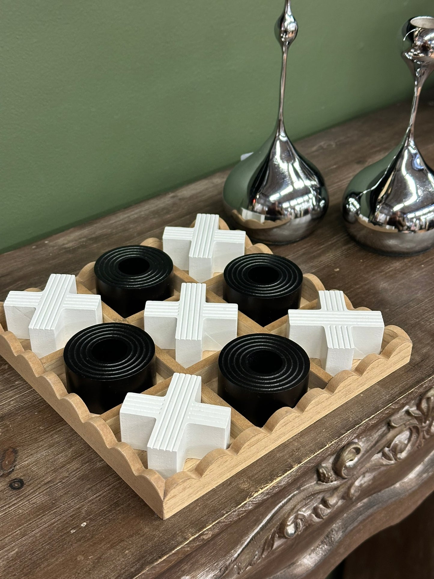 Jeu de morpion décoratif en bois