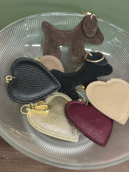 Porte clé en cuir - Teckel (plusieurs coloris)