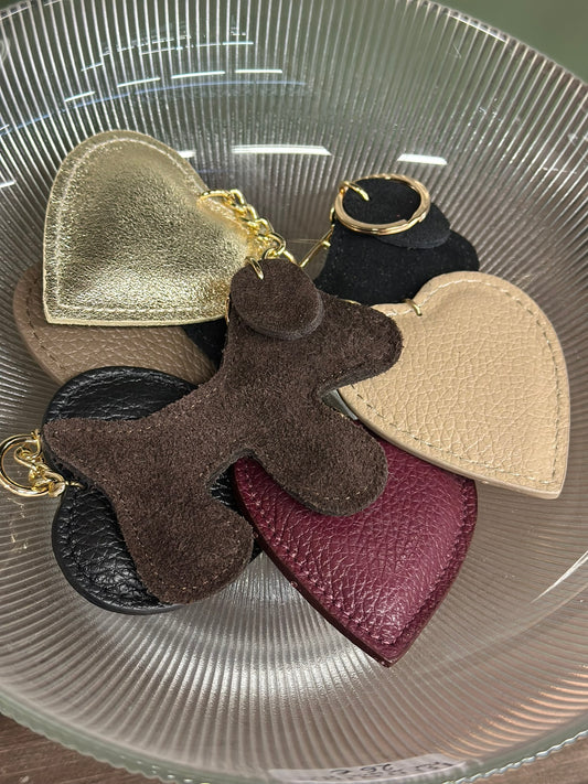 Porte clé en cuir - Teckel (plusieurs coloris)