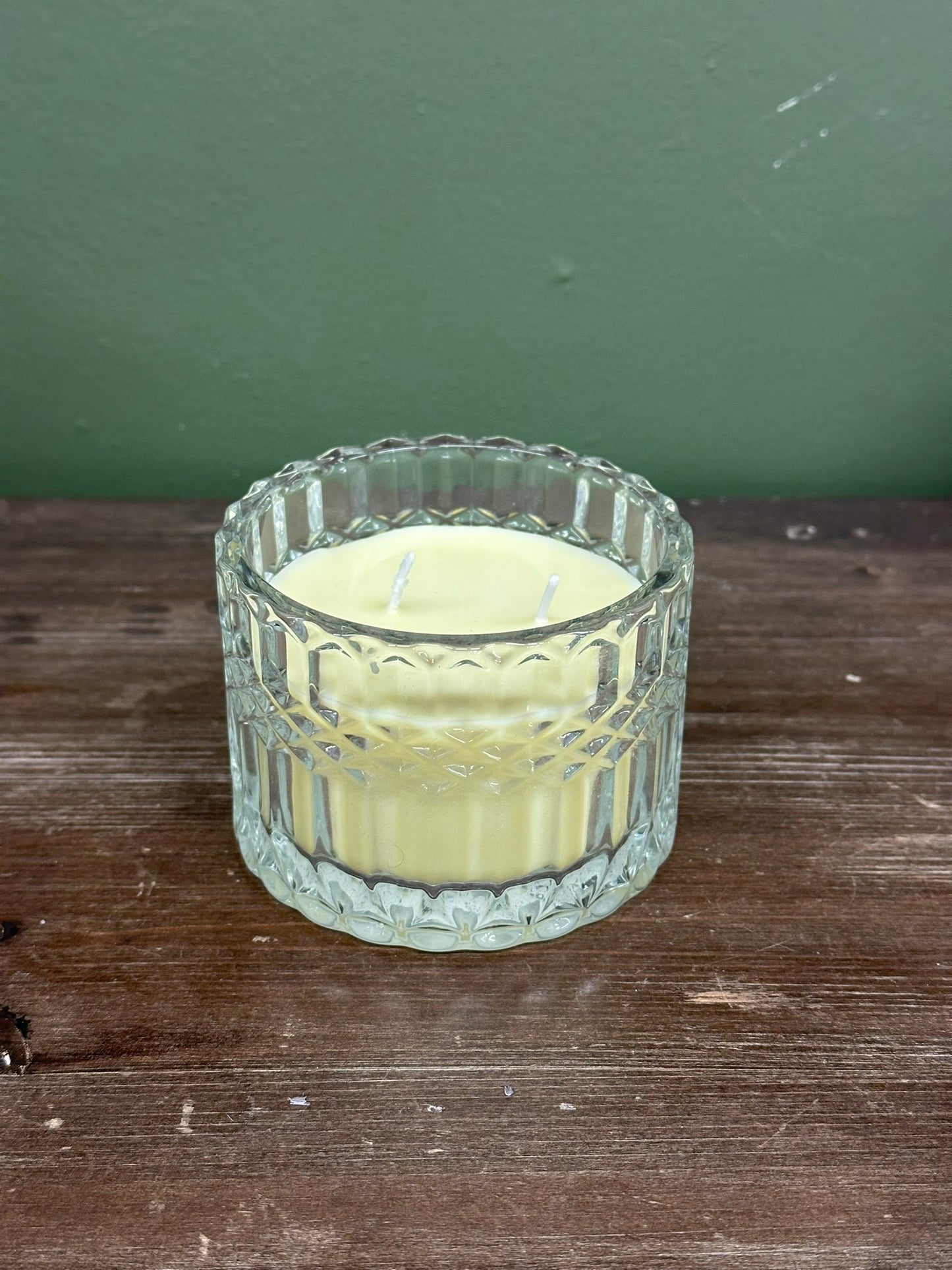 Bougie parfumée en verre avec couvercle - 160g - Jaune