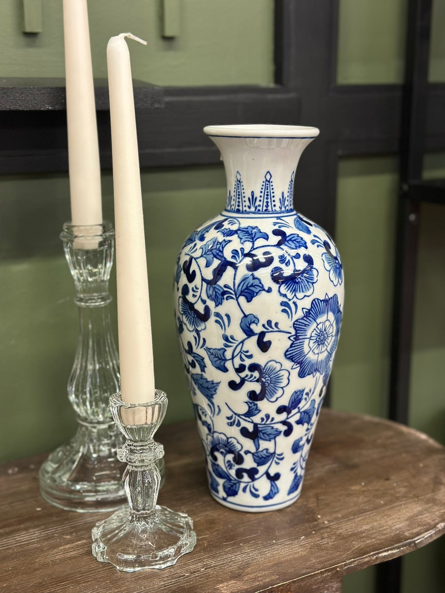 Vase bleu de Chine en porcelaine