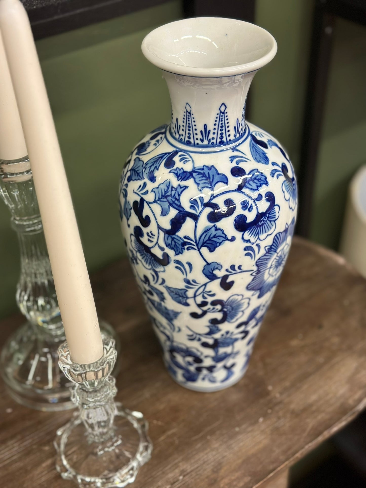Vase bleu de Chine en porcelaine